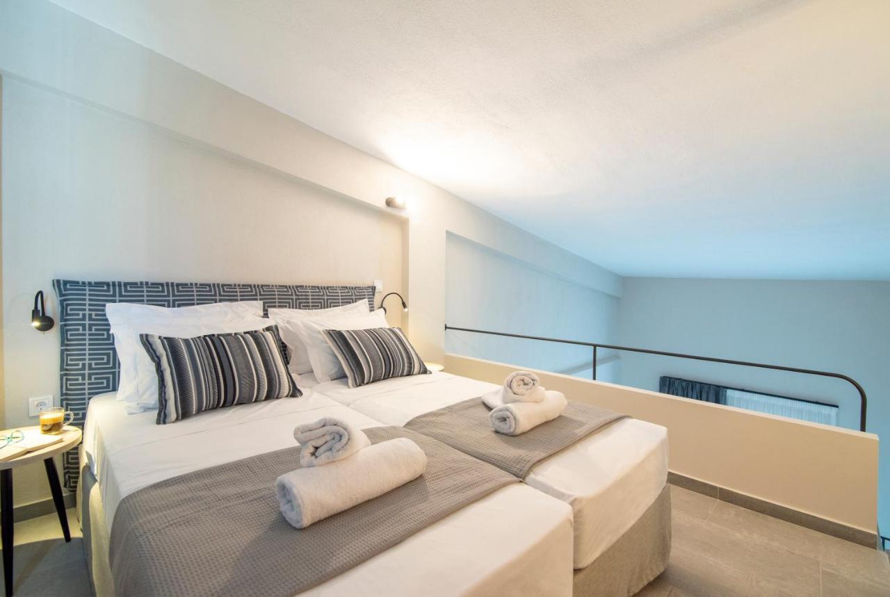Heraclea Luxury Suites Nea Iraklia Bagian luar foto